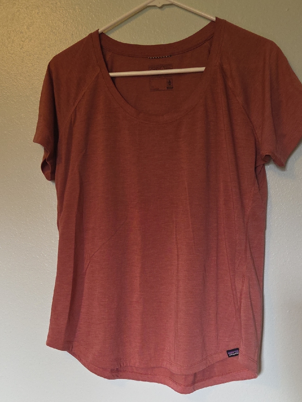 Patagonia Women Capileme Scoop Neck Short Sleeve Tee - L